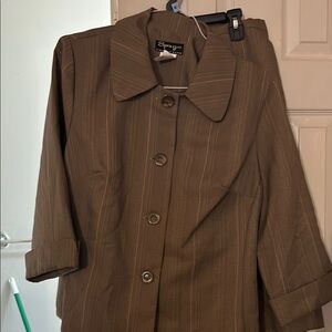 Brown Skirt Set with Classic Design